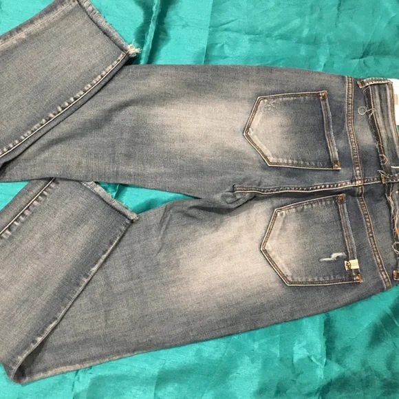 Buffalo Distressed jeans - Picture 6 of 6